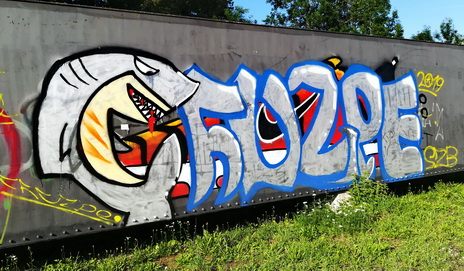 grafiti militär bundesheer army shark hai fisch grinsen zähne teeth grafity art